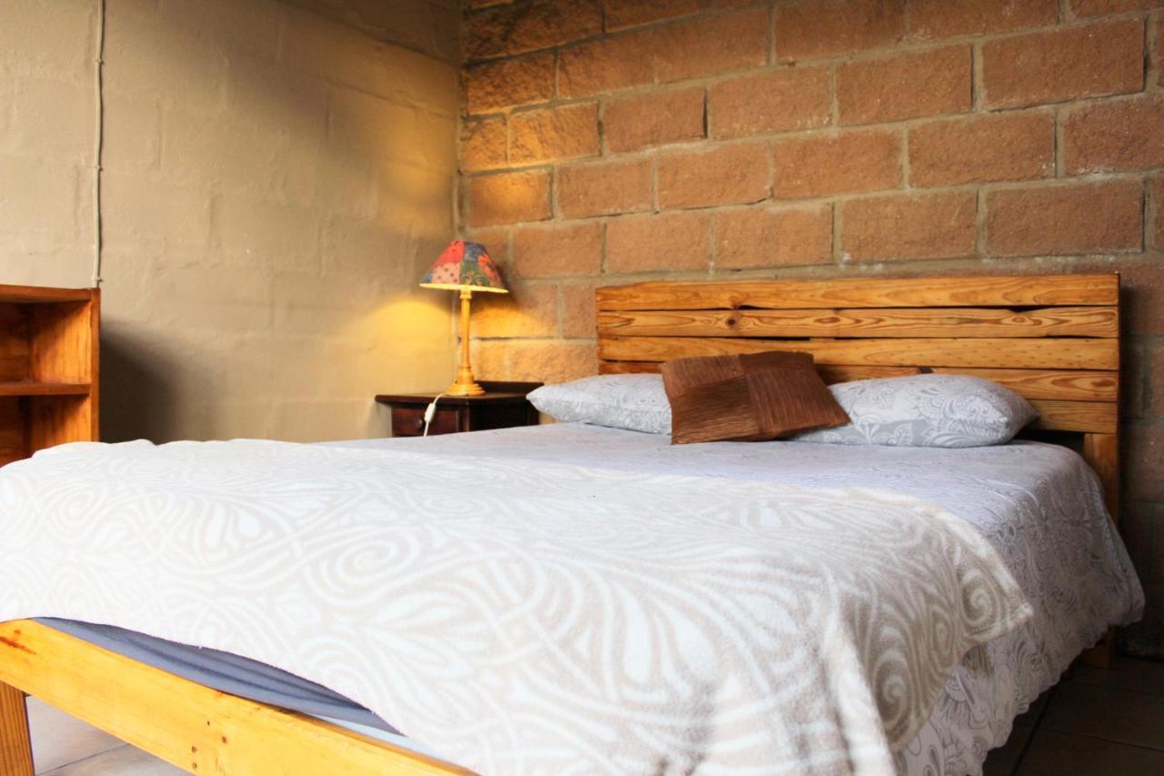 The Wild Farm Backpackers Hostel Wildernis Екстериор снимка